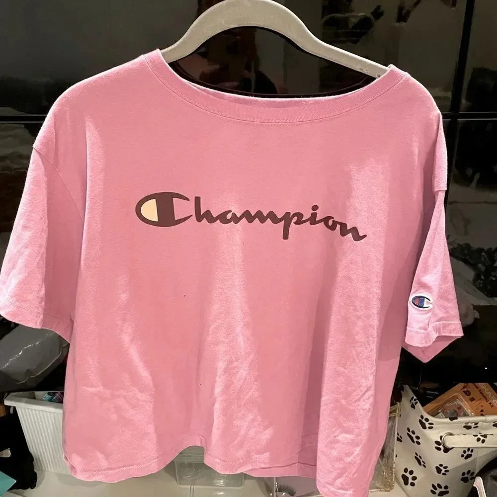 WOMENS CHAMPION HERITAGE VINTAGE LOGO CROP TEE COLOR ICE CAKE SIZE LARGE - Picture 11 of 12